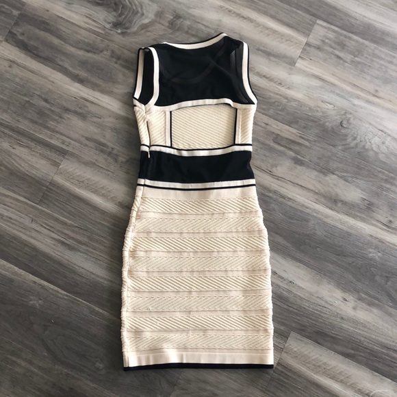 Bodycom dress. - Picture 2 of 2